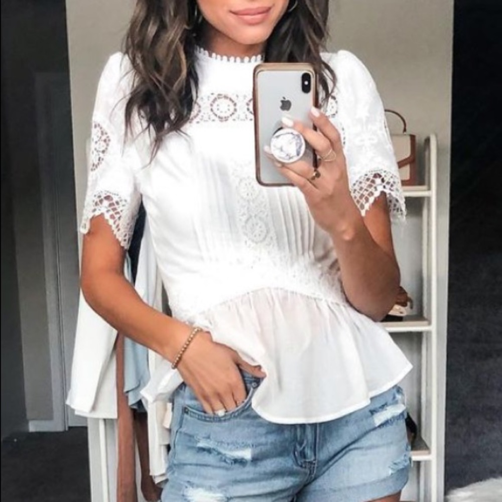 NWT plump lace ivory top size small